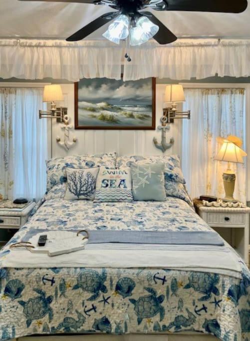 Coastal Imagination Oasis Hotel Davenport Kültér fotó
